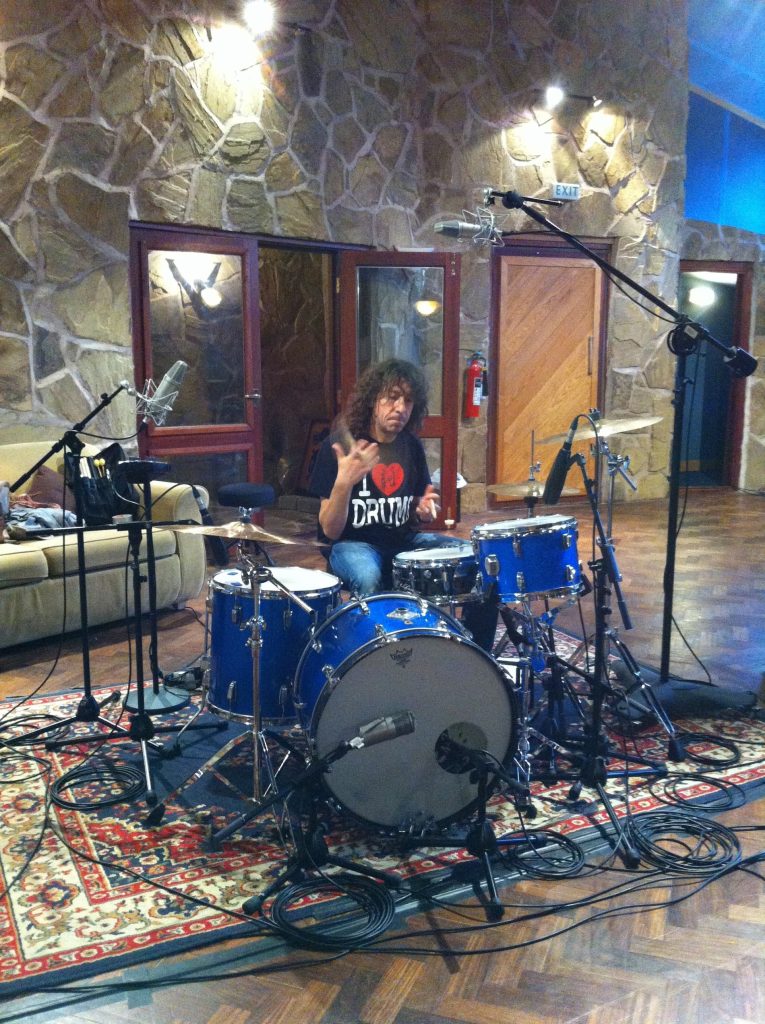 Eric Thiévon batteur professionnel