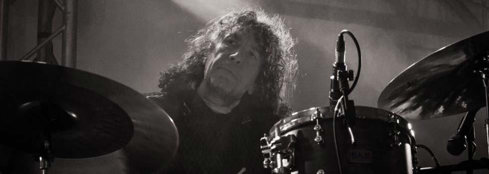 Eric ThievonEric Thievon batteur Professionnel